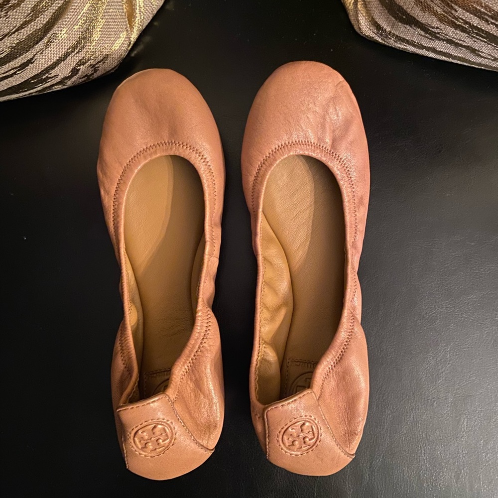 “SOLD” Tory Burch Ballet Flats